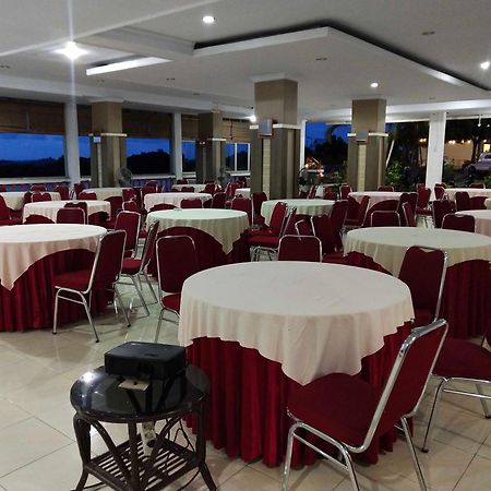 Bukit Kenari Hotel & Restaurant Pare-Pare Екстер'єр фото