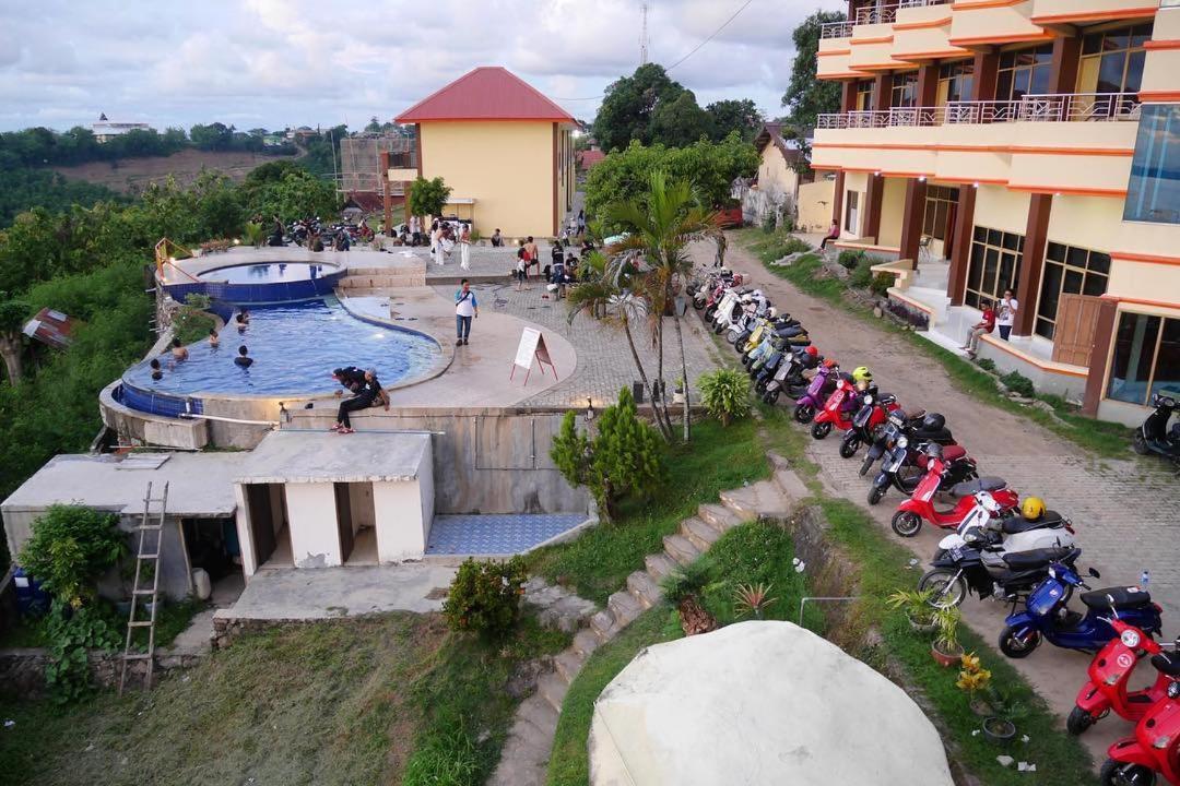 Bukit Kenari Hotel & Restaurant Pare-Pare Екстер'єр фото
