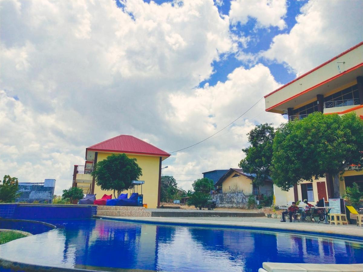 Bukit Kenari Hotel & Restaurant Pare-Pare Екстер'єр фото